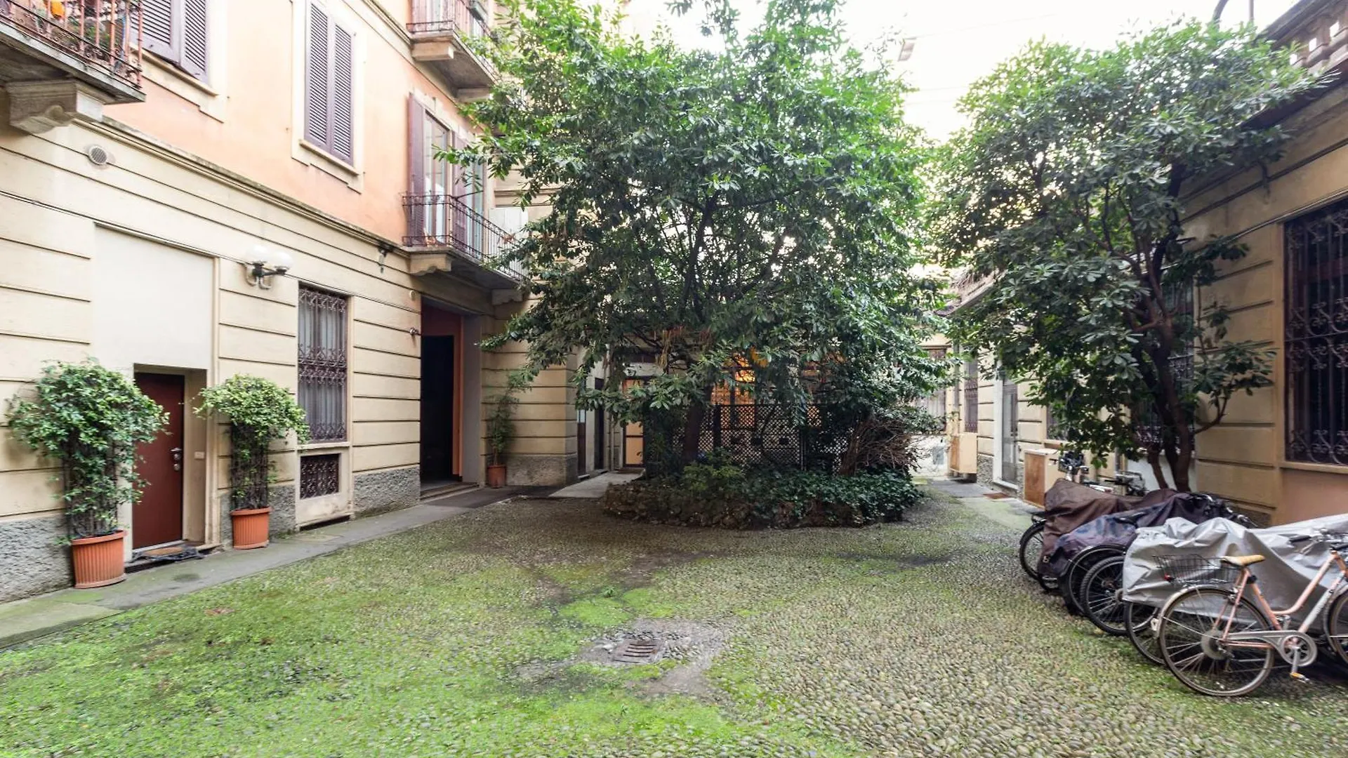 Appartement Sant'Agostino - Charming Retreat 210M From M2 à Milan 0*,